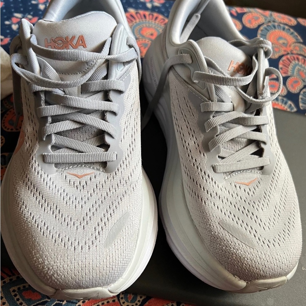 Hoka Bondi 8